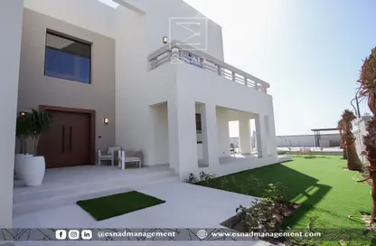 Villa - 4 Bedrooms - 5 Bathrooms for sale in Al Areen Development - Zallaq - Southern Governorate