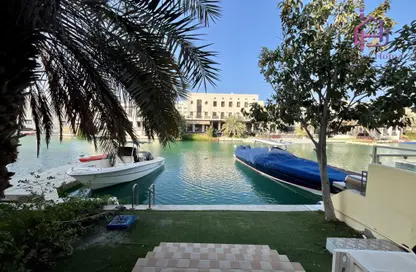 Villa - 2 Bedrooms - 3 Bathrooms for sale in Al Marsa Floating City - Amwaj Islands - Muharraq Governorate