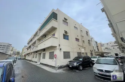 عمارة بالكامل - استوديو للبيع في القضيبية - المنامة - محافظة العاصمة