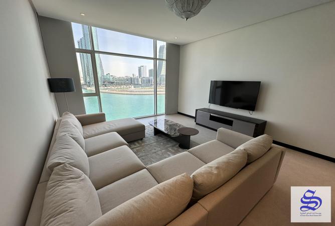 Apartment - 2 Bedrooms - 3 Bathrooms for sale in Reef Island - Capital Governorate