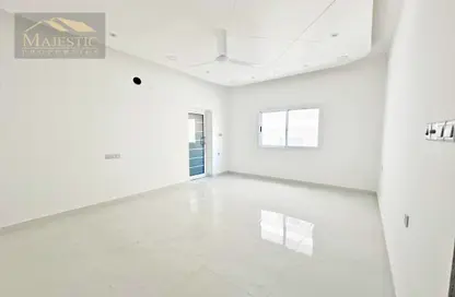 Apartment - 4 Bedrooms - 4 Bathrooms for sale in Hidd - Muharraq Governorate