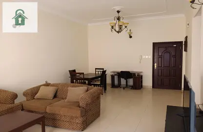 Apartment - 2 Bedrooms - 2 Bathrooms for rent in Um Al Hasam - Manama - Capital Governorate