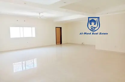 Apartment - 2 Bedrooms - 2 Bathrooms for rent in Arad - Muharraq Governorate