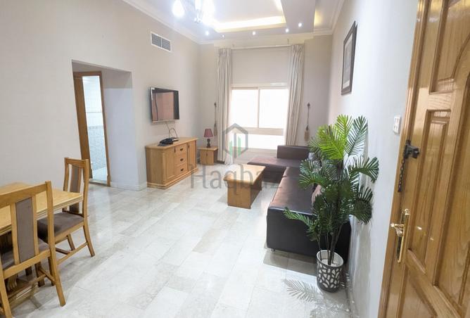 Apartment - 1 Bedroom - 1 Bathroom for rent in Al Juffair - Capital Governorate