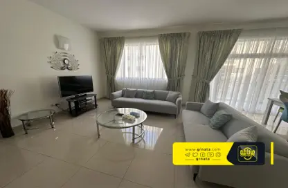 Apartment - 2 Bedrooms - 2 Bathrooms for rent in Amwaj Avenue - Amwaj Islands - Muharraq Governorate