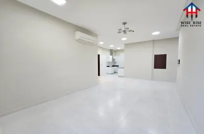 Apartment - 3 Bedrooms - 2 Bathrooms for rent in Gufool - Manama - Capital Governorate