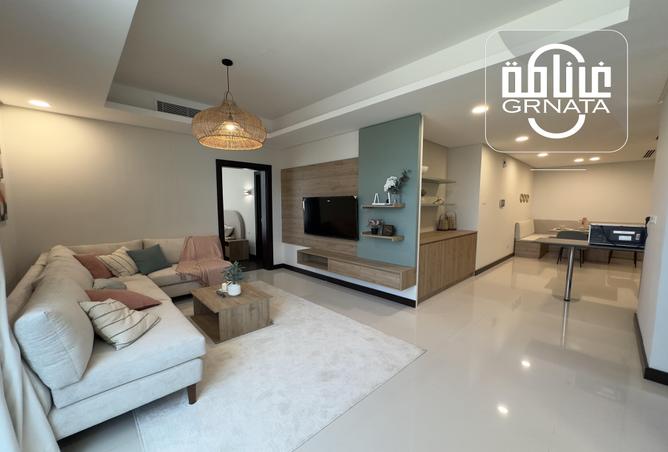 Apartment - 2 Bedrooms - 2 Bathrooms for rent in Seef - Capital Governorate