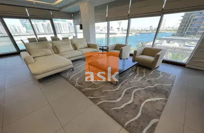 Apartment - 3 Bedrooms - 4 Bathrooms for rent in Reef Island - Capital Governorate