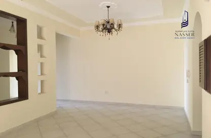 Apartment - 2 Bedrooms - 2 Bathrooms for rent in Gufool - Manama - Capital Governorate