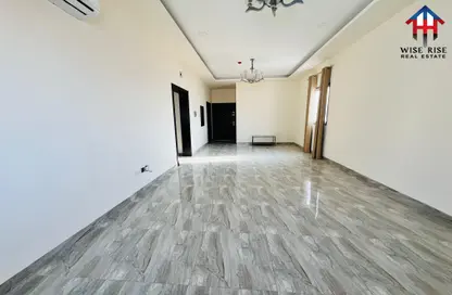 Apartment - 2 Bedrooms - 3 Bathrooms for rent in Tubli - Central Governorate