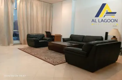 Apartment - 2 Bedrooms - 3 Bathrooms for rent in Al Juffair - Capital Governorate