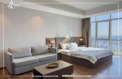 Apartment - Studio - 1 Bathroom for sale in Sanabis - Manama - Capital Governorate