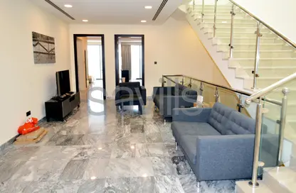 Living Room image for: Villa - 4 Bedrooms - 6 Bathrooms for rent in Tubli - Central Governorate, Image 1