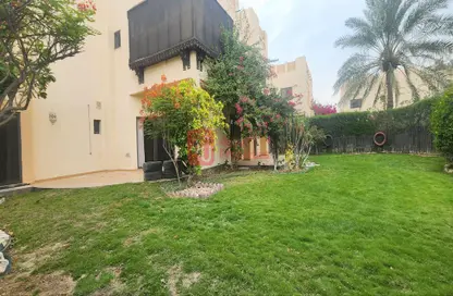 Villa - 5 Bedrooms - 6 Bathrooms for rent in Janabiya - Northern Governorate