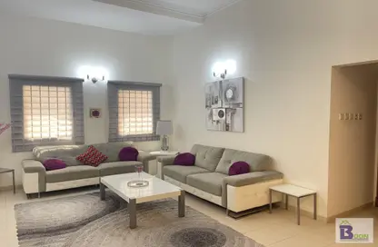 Apartment - 2 Bedrooms - 3 Bathrooms for rent in Sanabis - Manama - Capital Governorate