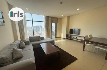 Apartment - 2 Bedrooms - 3 Bathrooms for rent in Al Juffair - Capital Governorate