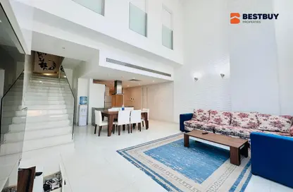 Apartment - 3 Bedrooms - 4 Bathrooms for sale in Al Juffair - Capital Governorate