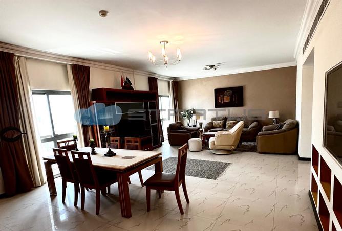 Apartment - 2 Bedrooms - 2 Bathrooms for sale in Al Juffair - Capital Governorate