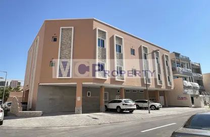 Apartment - 2 Bedrooms - 2 Bathrooms for rent in Tubli - Central Governorate