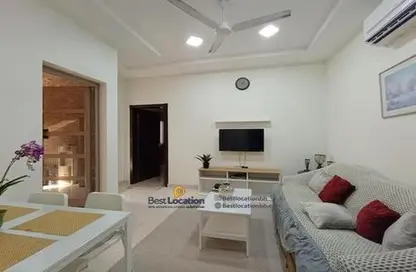 Apartment - 2 Bedrooms - 2 Bathrooms for rent in Sanad - Central Governorate