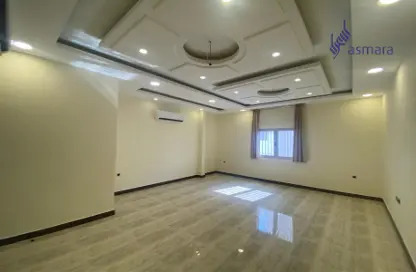 Apartment - 3 Bedrooms - 3 Bathrooms for rent in Hidd - Muharraq Governorate