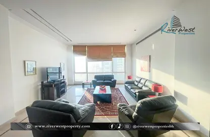 Apartment - 2 Bedrooms - 3 Bathrooms for sale in Al Juffair - Capital Governorate