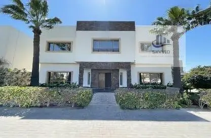 Villa - 5 Bedrooms - 5 Bathrooms for rent in Janabiya - Northern Governorate