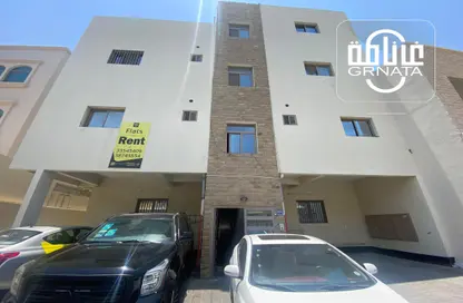 Apartment - 2 Bedrooms - 3 Bathrooms for rent in Alhajiyat - Riffa - Southern Governorate