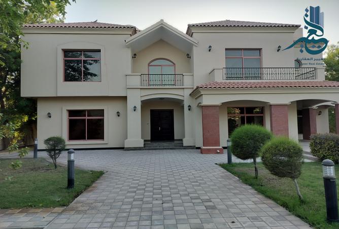 Villa - 4 Bedrooms - 6 Bathrooms for rent in Saar - Northern Governorate