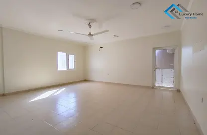 Apartment - 2 Bedrooms - 2 Bathrooms for rent in Hidd - Muharraq Governorate