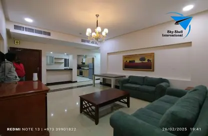 Apartment - 2 Bedrooms - 2 Bathrooms for rent in Sanabis - Manama - Capital Governorate