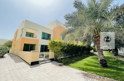 Villa - 4 Bedrooms - 5 Bathrooms for rent in Hamala - Northern Governorate