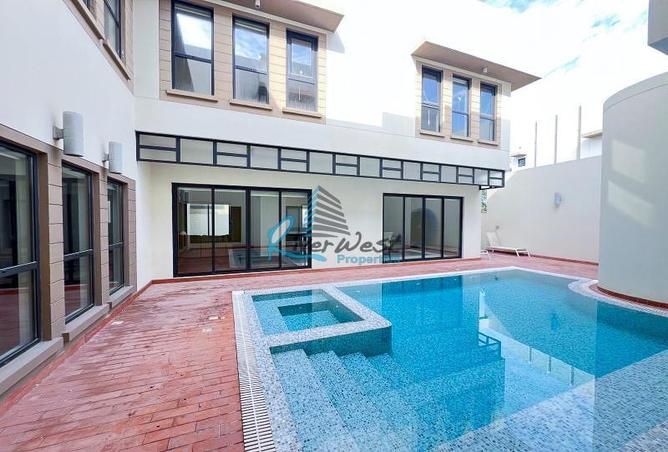 Villa - 5 Bedrooms - 6 Bathrooms for rent in Al Areen Development - Zallaq - Southern Governorate