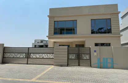 Villa - 4 Bedrooms - 6 Bathrooms for sale in Mozoon - Diyar Al Muharraq - Muharraq Governorate