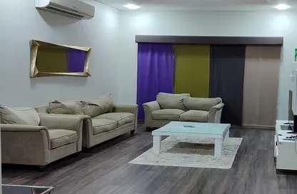 Apartment - 3 Bedrooms - 4 Bathrooms for rent in Al Bahair - Riffa - Southern Governorate