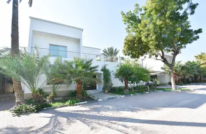 Villa - 5 Bedrooms - 4 Bathrooms for rent in Saar - Northern Governorate