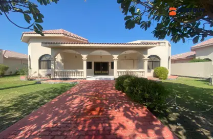 Compound - 4 Bedrooms - 5 Bathrooms for rent in Saar - Northern Governorate