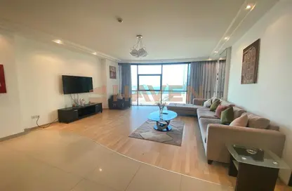 Apartment - 2 Bedrooms - 3 Bathrooms for sale in Al Juffair - Capital Governorate