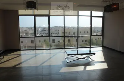 Apartment - 3 Bedrooms - 3 Bathrooms for rent in Amwaj Islands - Muharraq Governorate