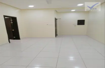 Apartment - 2 Bedrooms - 2 Bathrooms for rent in Sitra - Central Governorate