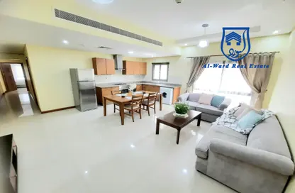 Apartment - 2 Bedrooms - 3 Bathrooms for rent in Zinj - Manama - Capital Governorate