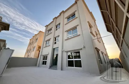 Villa - 5 Bedrooms - 7 Bathrooms for sale in Galali - Muharraq Governorate