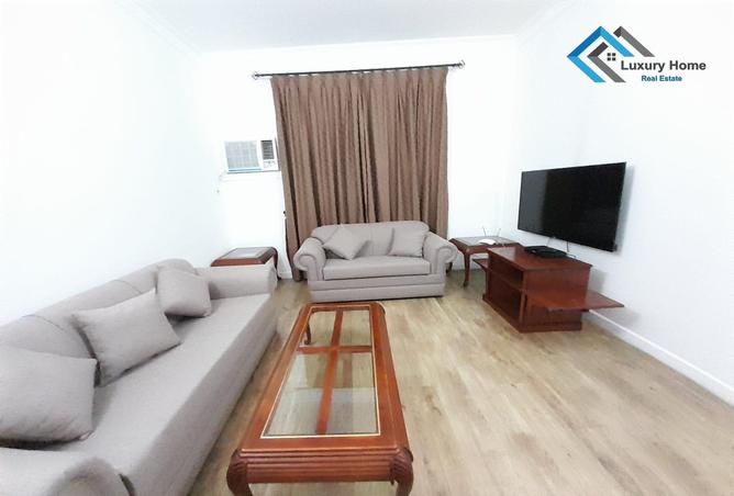 Apartment - 2 Bedrooms - 2 Bathrooms for rent in Al Juffair - Capital Governorate