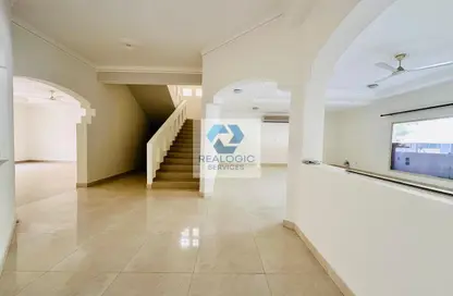 Villa - 3 Bedrooms - 4 Bathrooms for rent in Hamala - Northern Governorate