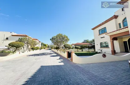 Villa - 5 Bedrooms - 6 Bathrooms for rent in Janabiya - Northern Governorate