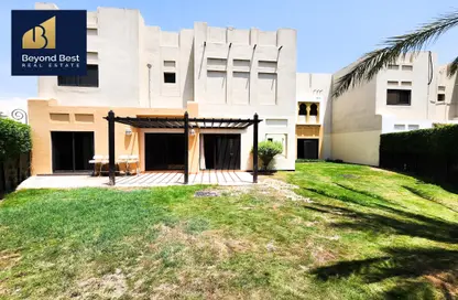 Villa - 5 Bedrooms - 6 Bathrooms for rent in Janabiya - Northern Governorate