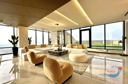 Living Room image for: Penthouse - 5 Bedrooms - 5 Bathrooms for sale in Seef - Capital Governorate, Image 1