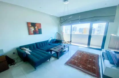 Apartment - 2 Bedrooms - 2 Bathrooms for rent in Al Juffair - Capital Governorate