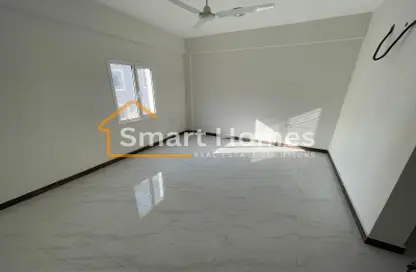 Apartment - 3 Bedrooms - 2 Bathrooms for rent in Hidd - Muharraq Governorate