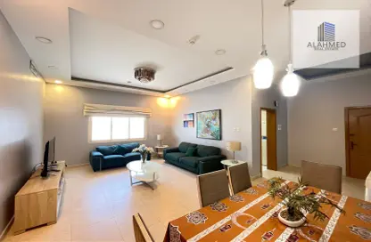 Apartment - 2 Bedrooms - 2 Bathrooms for rent in Al Juffair - Capital Governorate